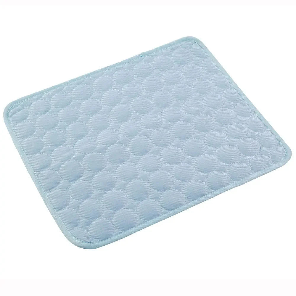 Durable cooling mat for pets – perfect for small and large dogs in summer