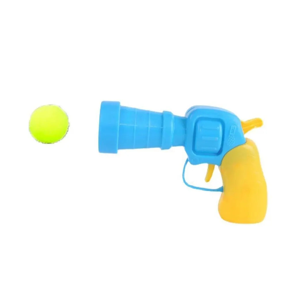 Interactive cat toy gun with 20 plush balls – fun and quiet play